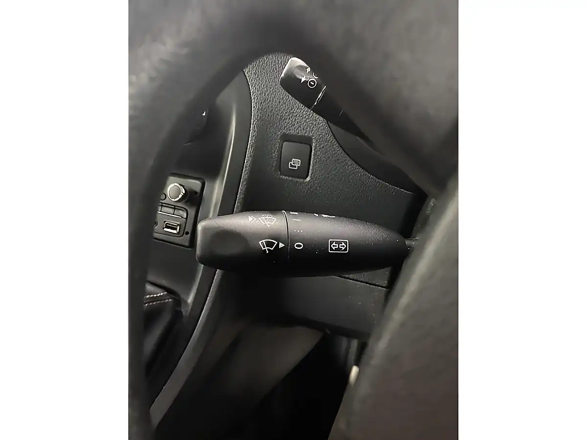 Used 2018 Mercedes-Benz Citan Panel Van L2 White - Interior and Exterior details 14