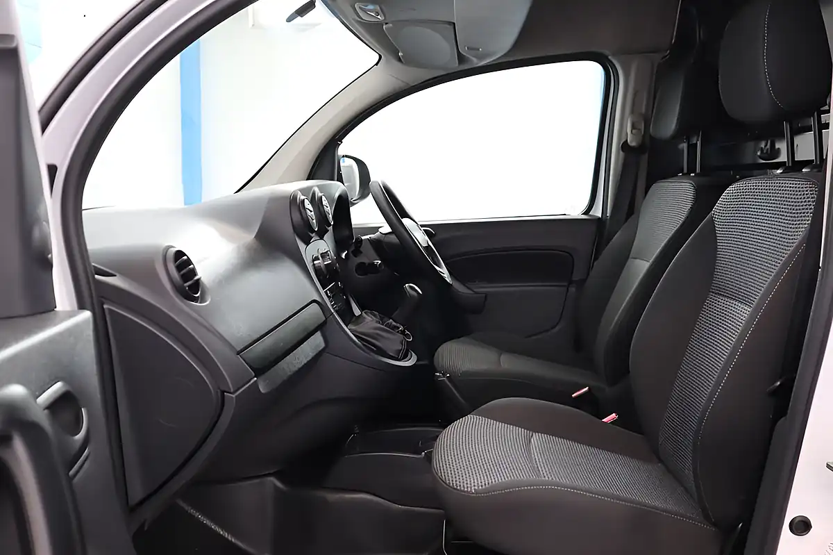Used 2018 Mercedes-Benz Citan Panel Van Swb White - Interior and Exterior details 14