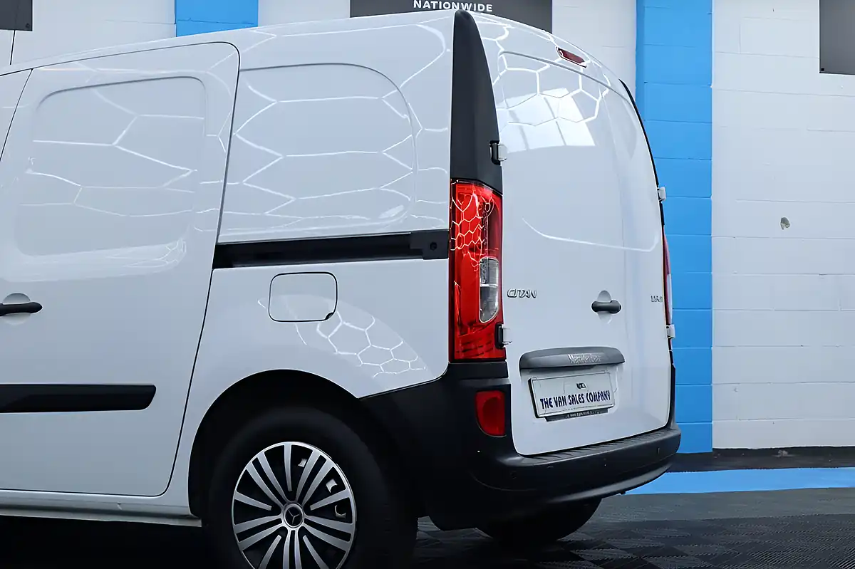 Used 2018 Mercedes-Benz Citan Panel Van Swb White - Interior and Exterior details 9