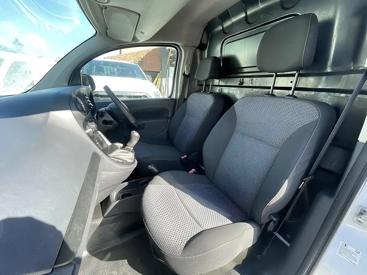Used 2018 Mercedes-Benz Citan Swb White - Interior and Exterior details 12