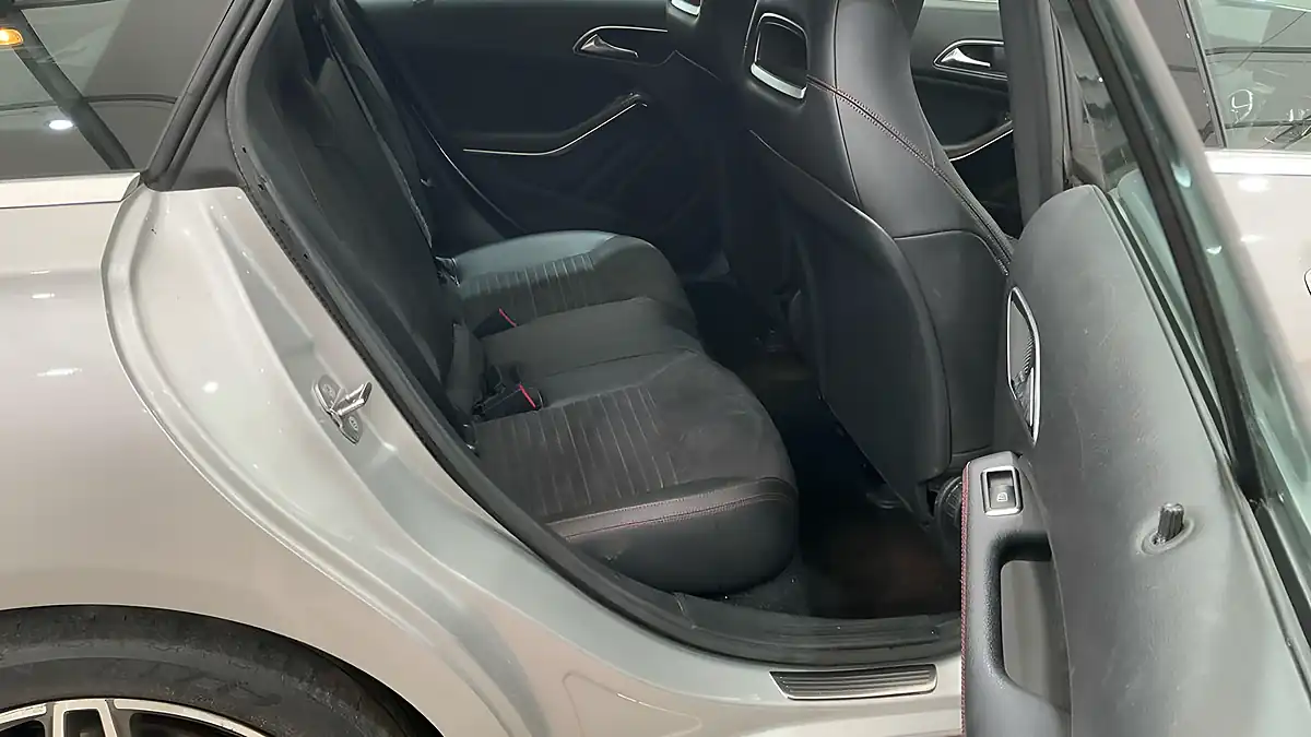 Used 2018 Mercedes-Benz Cla AMG Line Edition Shooting Brake Silver - Interior and Exterior details 8