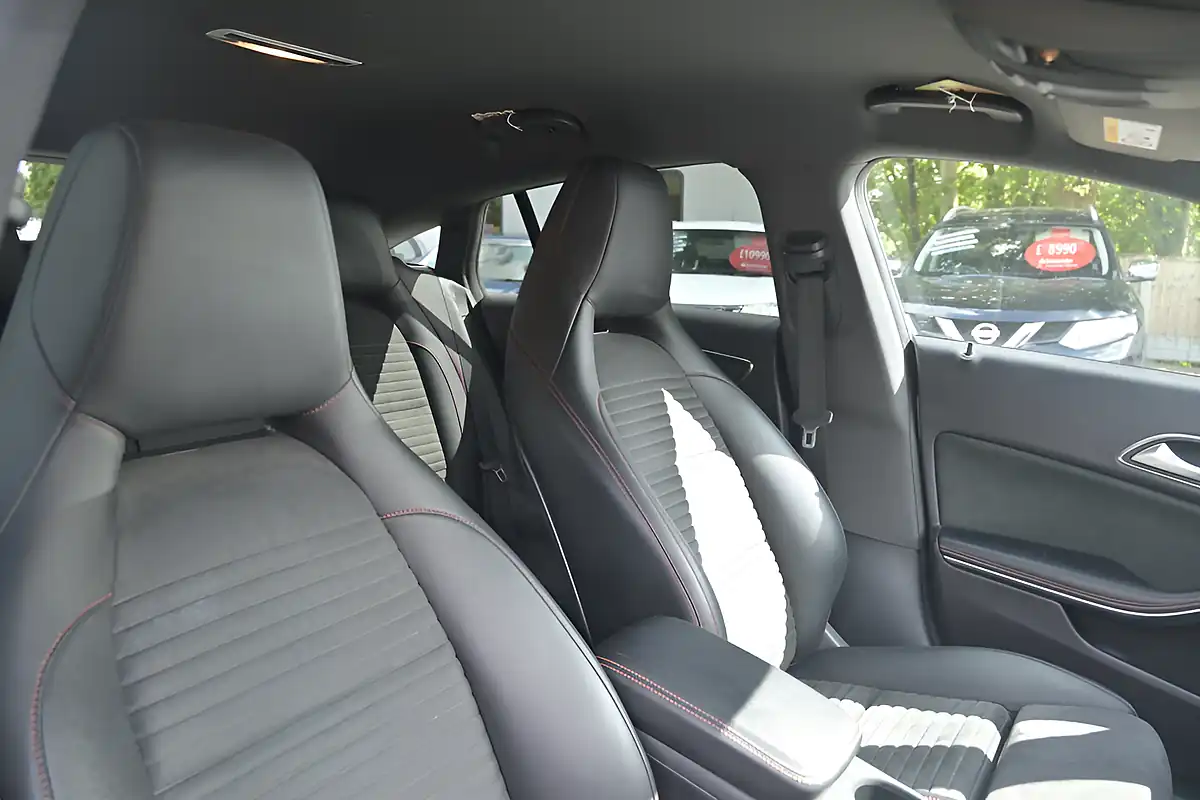 Used 2018 Mercedes-Benz Cla AMG Line Night Edition Polar White - Interior and Exterior details 14