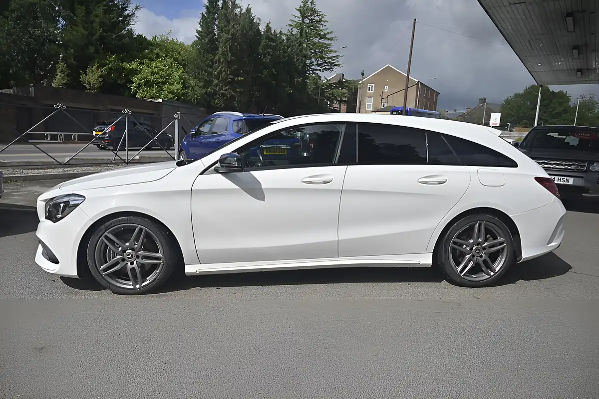 Used 2018 Mercedes-Benz Cla AMG Line Night Edition Polar White - Interior and Exterior details 4