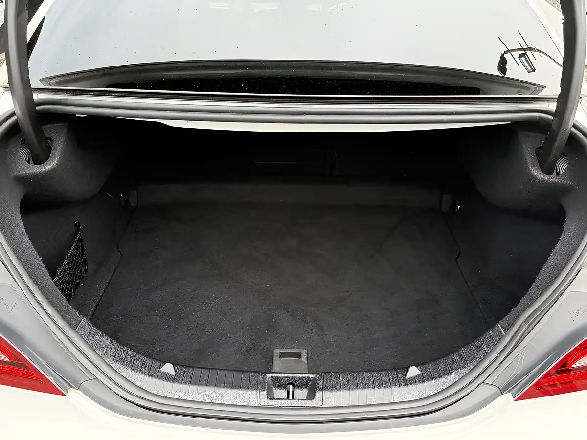 Used 2018 Mercedes-Benz Cla AMG Line White - Interior and Exterior details 20
