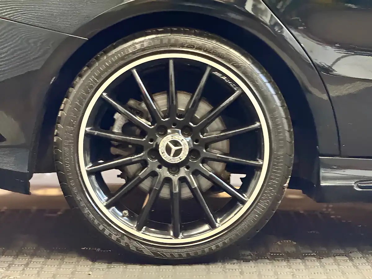 Used 2018 Mercedes-Benz Cla Class AMG Line Night Edition Shooting Brake Cosmos Black - Interior and Exterior details 9