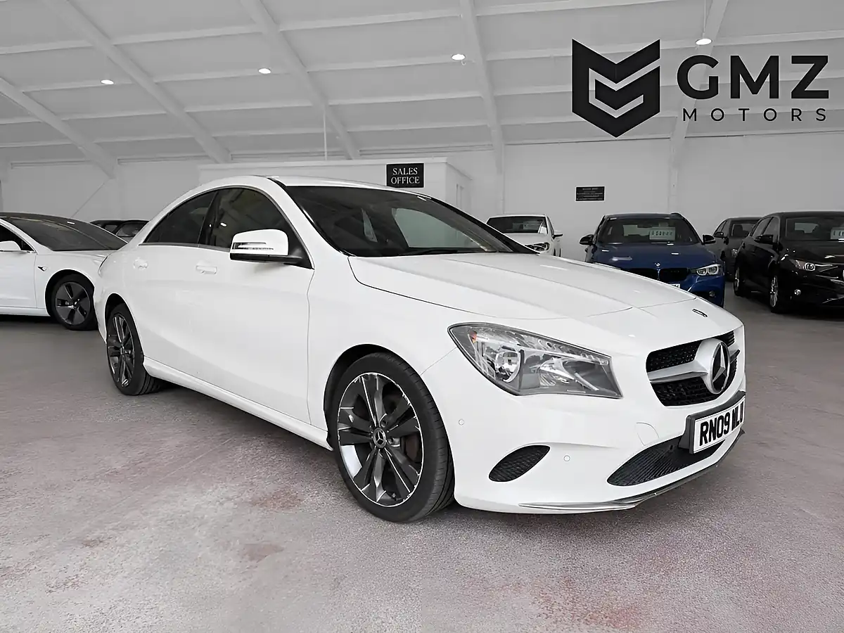 Used 2018 Mercedes-Benz Cla Sport White - Front View
