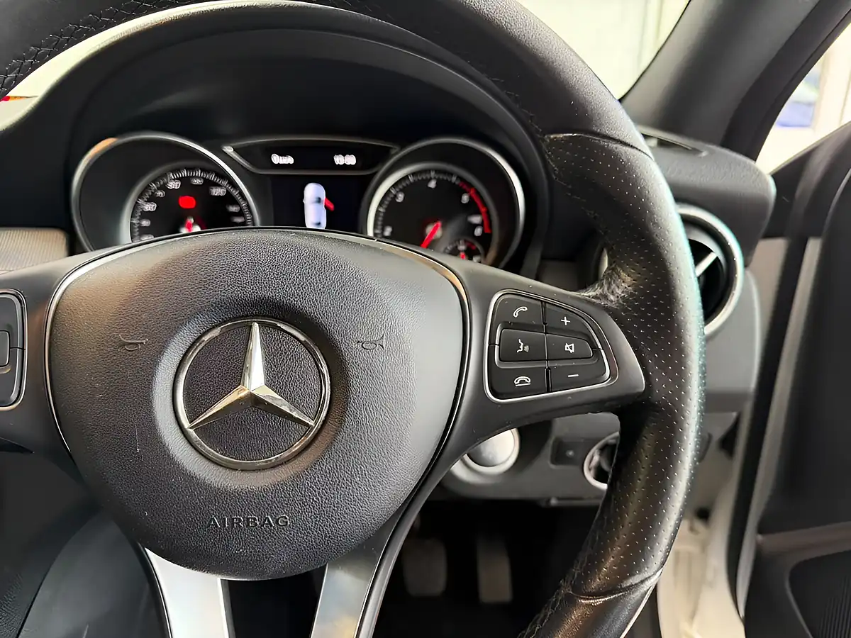Used 2018 Mercedes-Benz Cla Sport White - Interior and Exterior details 4