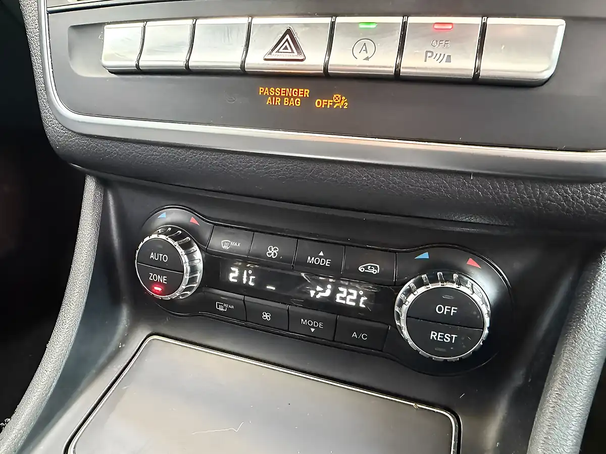 Used 2018 Mercedes-Benz Cla Sport White - Interior and Exterior details 9