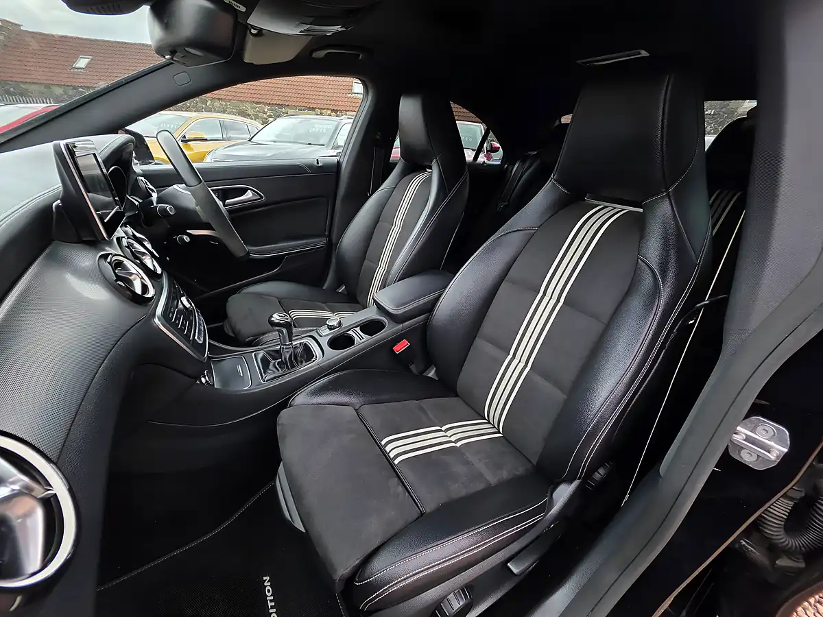 Used 2018 Mercedes-Benz Cla Whiteart Cosmos Black Metallic - Interior and Exterior details 10