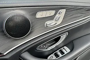 Used 2018 Mercedes-Benz E Class AMG Line (premium) Blue - Interior and Exterior details 10