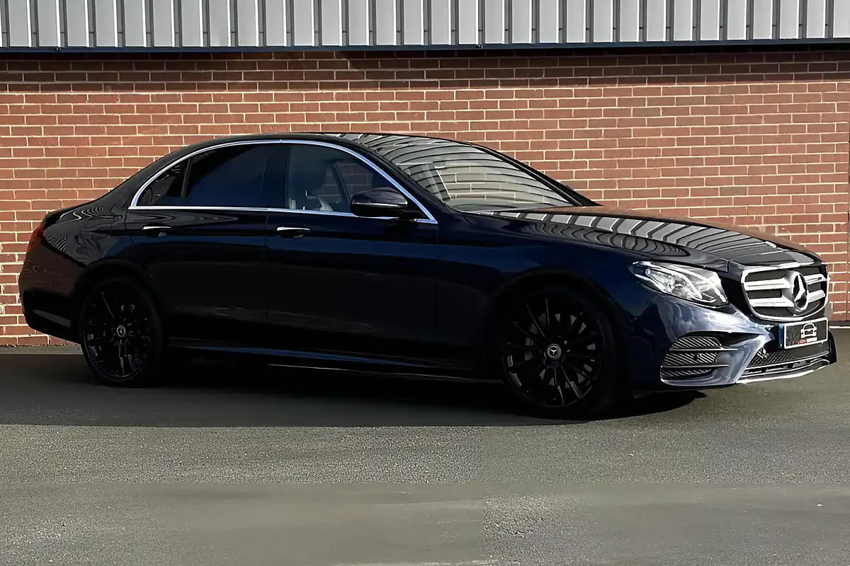Used 2018 Mercedes-Benz E Class AMG Line (premium) Blue - Interior and Exterior details 16