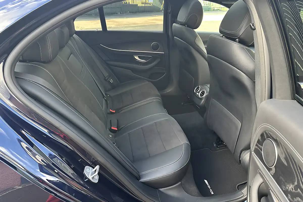 Used 2018 Mercedes-Benz E Class AMG Line (premium) Blue - Interior and Exterior details 17