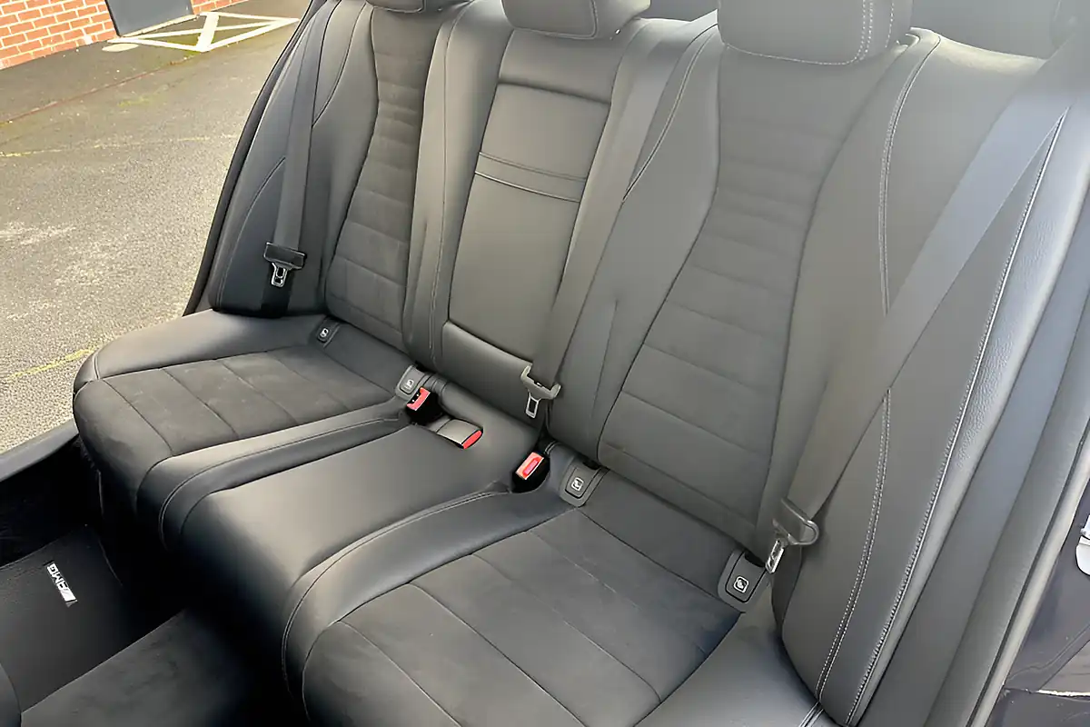 Used 2018 Mercedes-Benz E Class AMG Line (premium) Blue - Interior and Exterior details 19