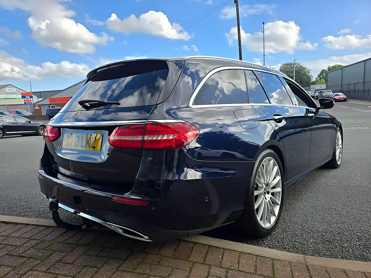 Used 2018 Mercedes-Benz E Class AMG Line (premium) Cavansite Blue - Interior and Exterior details 11