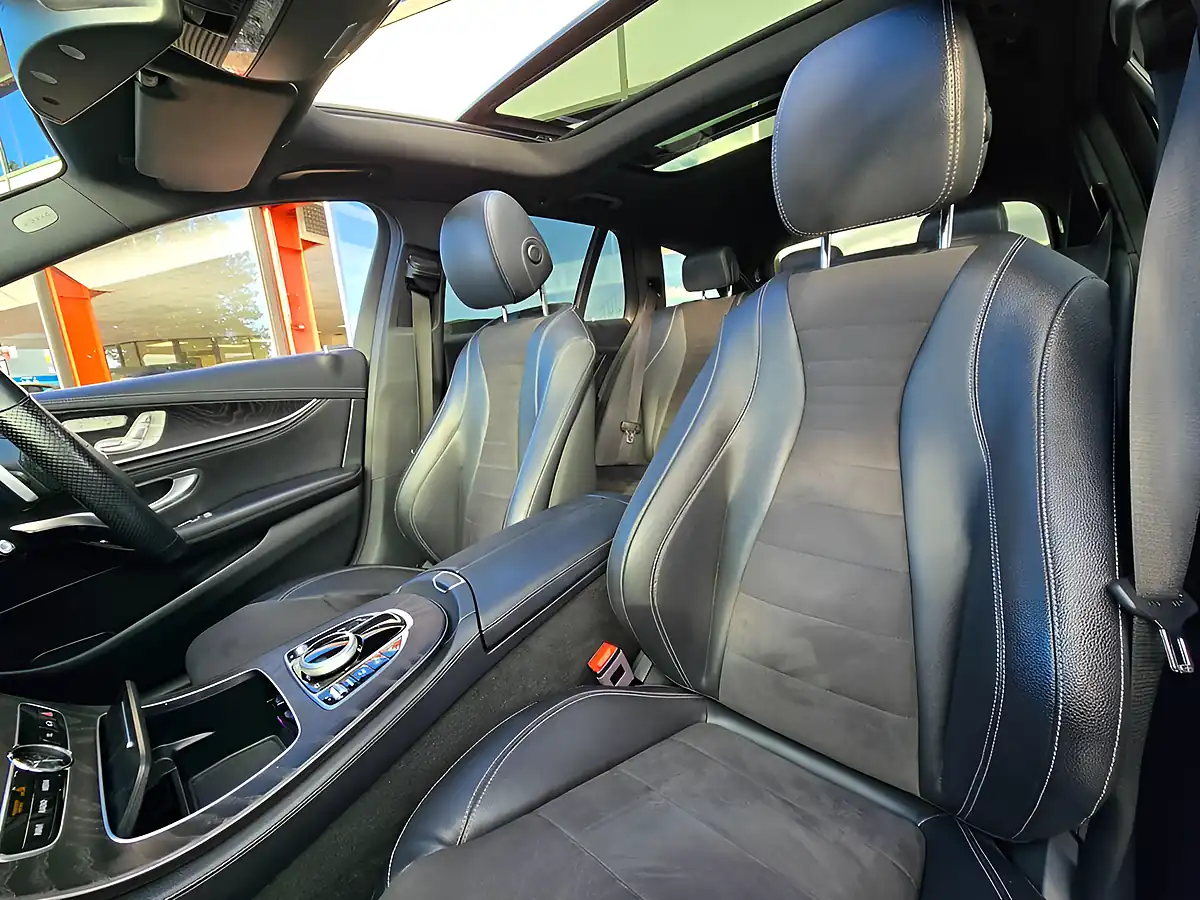Used 2018 Mercedes-Benz E Class AMG Line (premium) Cavansite Blue - Interior and Exterior details 14