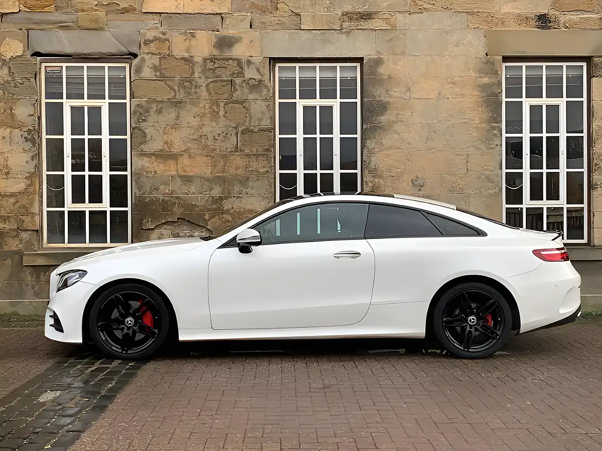 Used 2018 Mercedes-Benz E Class AMG Line (premium) Diamond White Pearlescent - Interior and Exterior details 12
