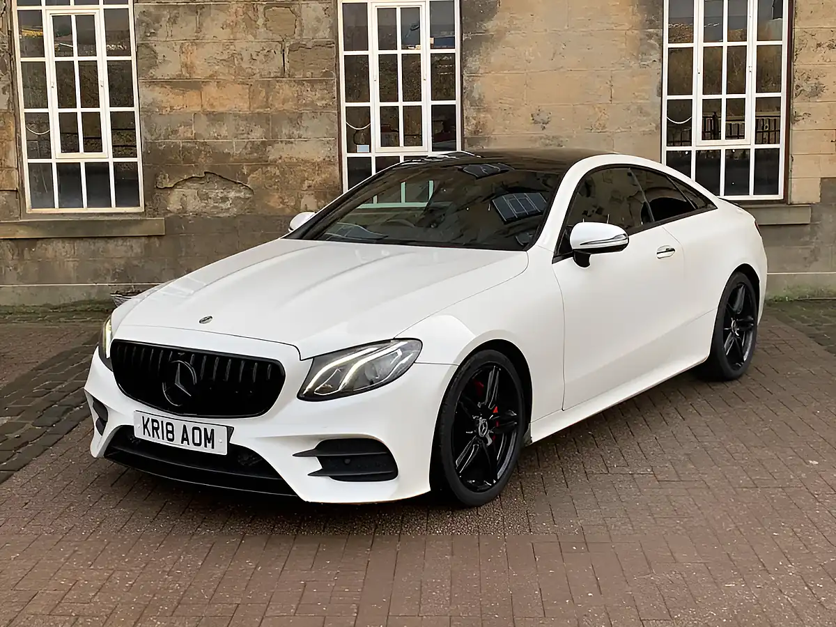 Used 2018 Mercedes-Benz E Class AMG Line (premium) Diamond White Pearlescent - Interior and Exterior details 8