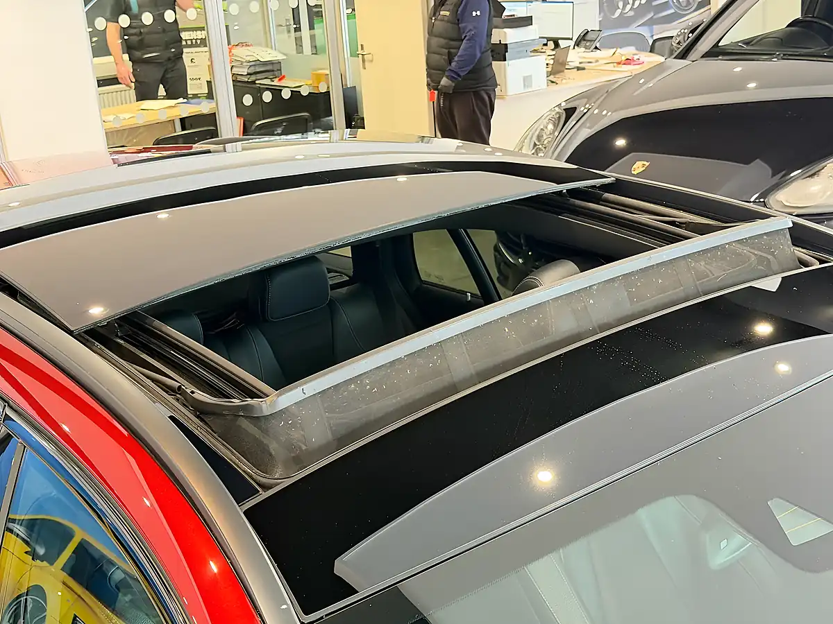 Used 2018 Mercedes-Benz E Class AMG Line (premium) - Interior and Exterior details 10