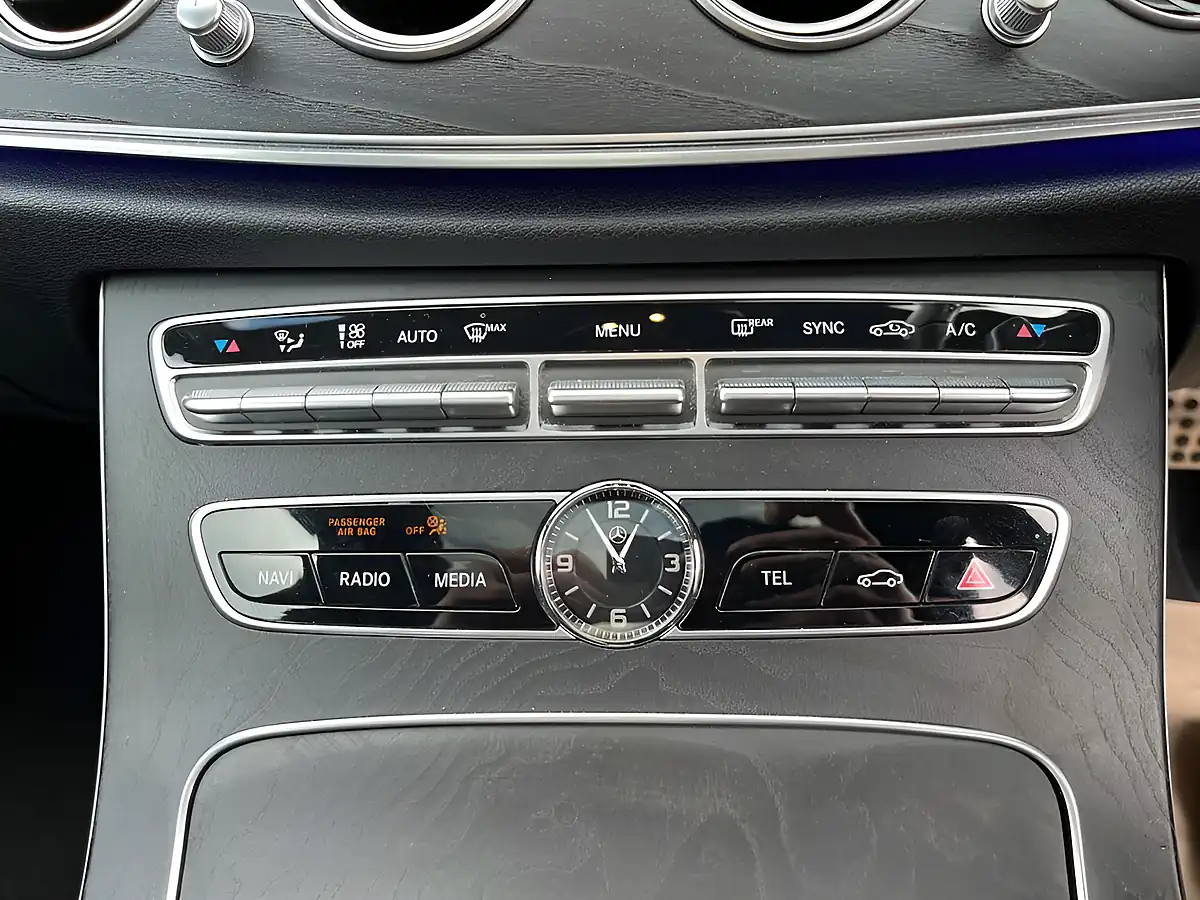 Used 2018 Mercedes-Benz E Class AMG Line (premium) Silver - Interior and Exterior details 15