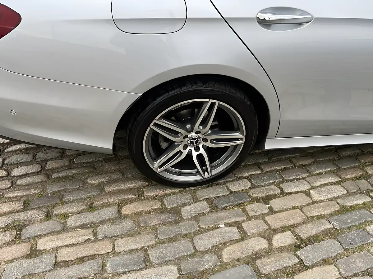 Used 2018 Mercedes-Benz E Class AMG Line (premium) Silver - Interior and Exterior details 13