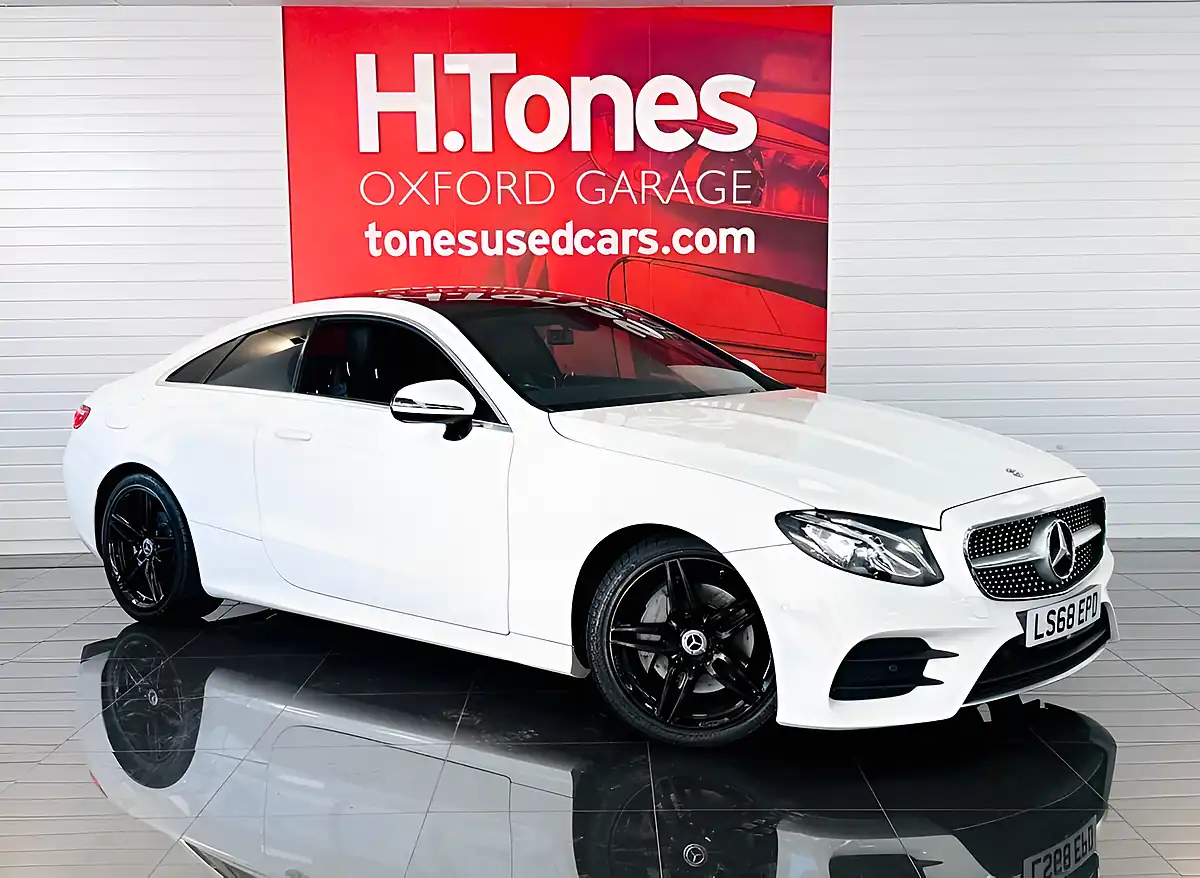 Used 2018 Mercedes-Benz E-Class AMG Line White - Front View