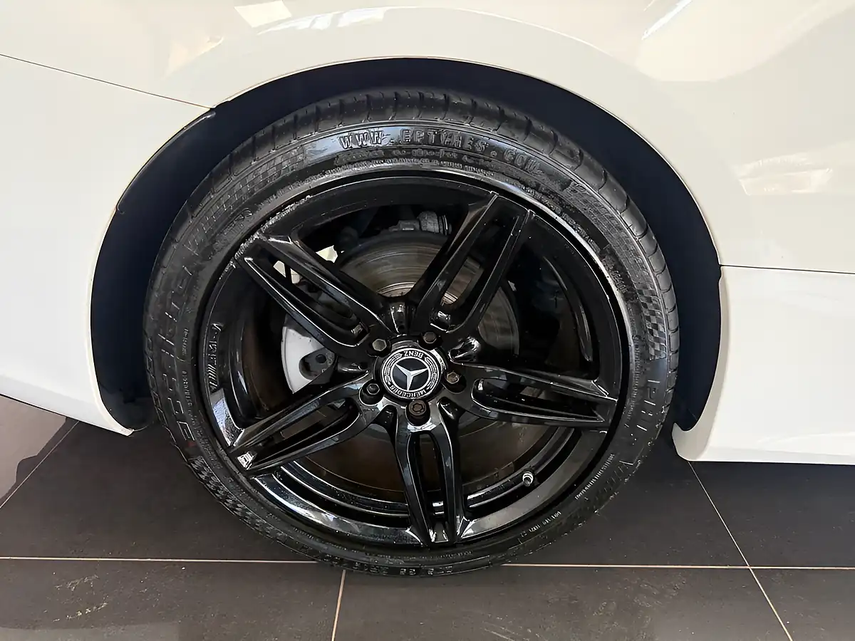 Used 2018 Mercedes-Benz E-Class AMG Line White - Interior and Exterior details 3