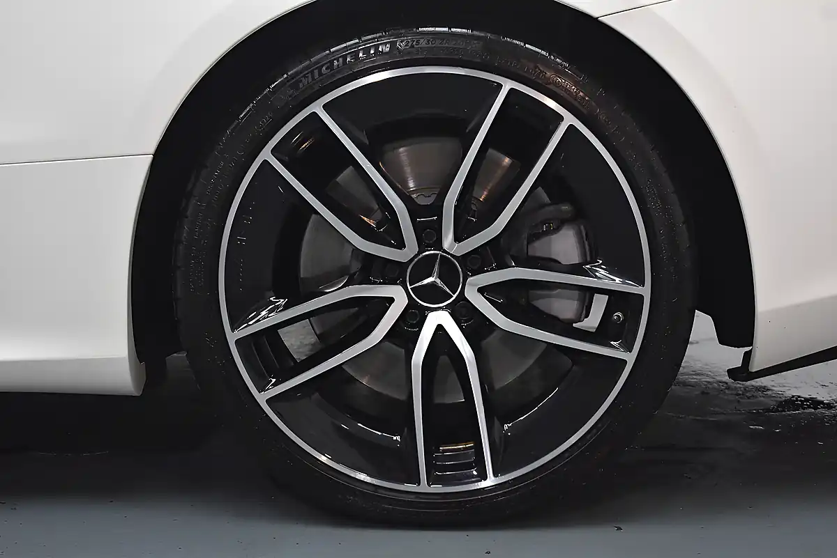Used 2018 Mercedes-Benz E Class AMG White - Interior and Exterior details 17