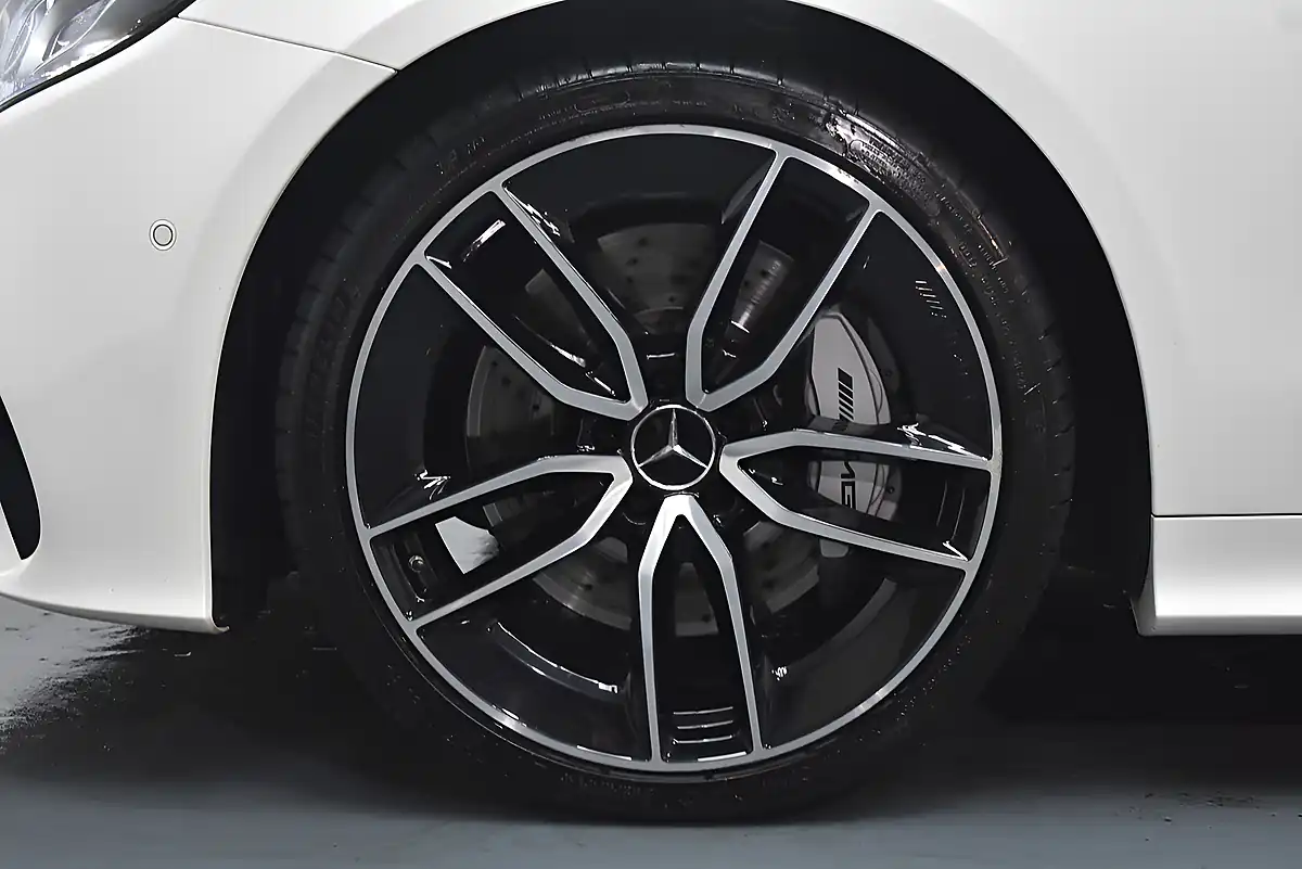 Used 2018 Mercedes-Benz E Class AMG White - Interior and Exterior details 9
