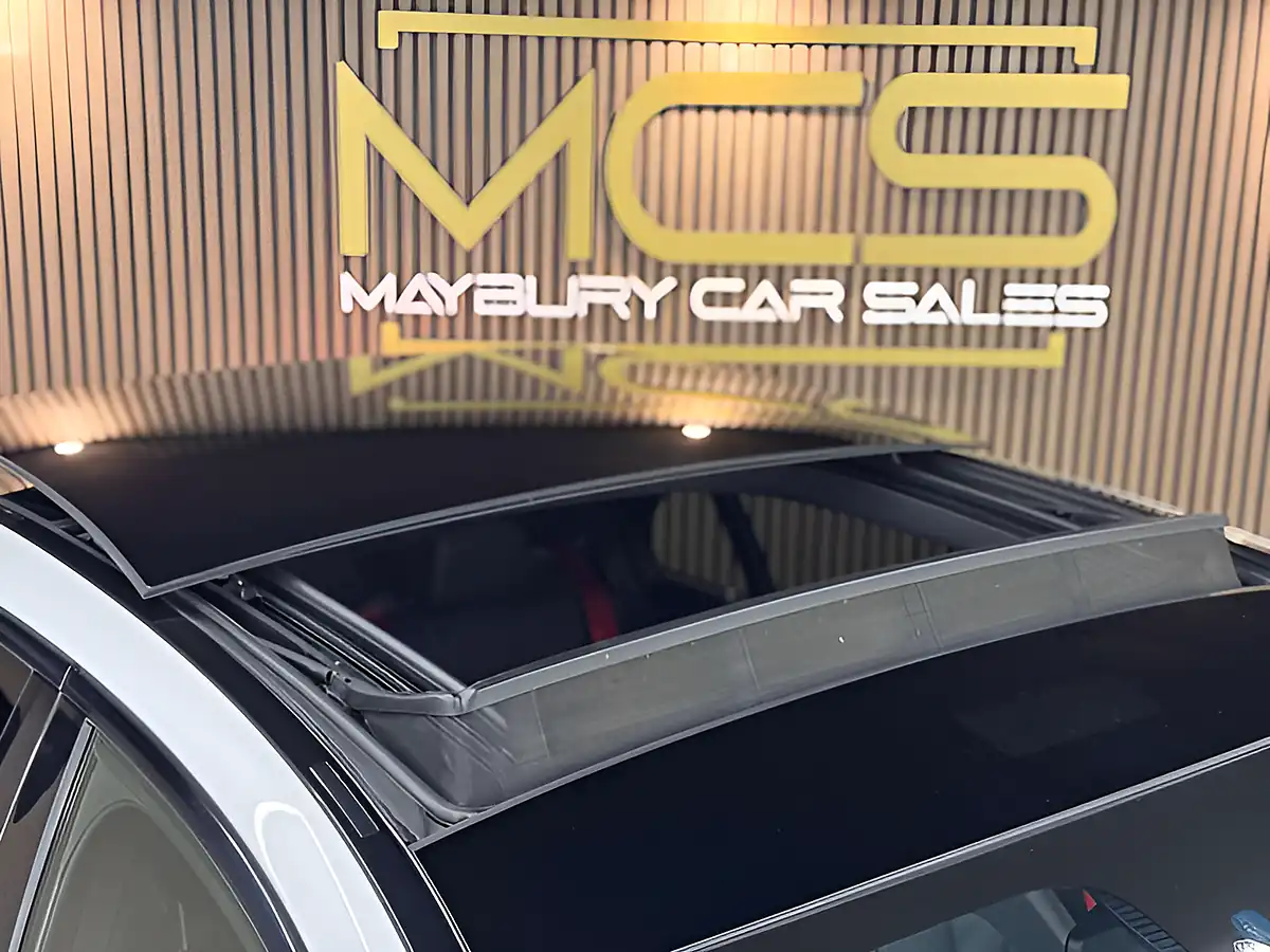 Used 2018 Mercedes-Benz E-Class AMG White - Interior and Exterior details 9