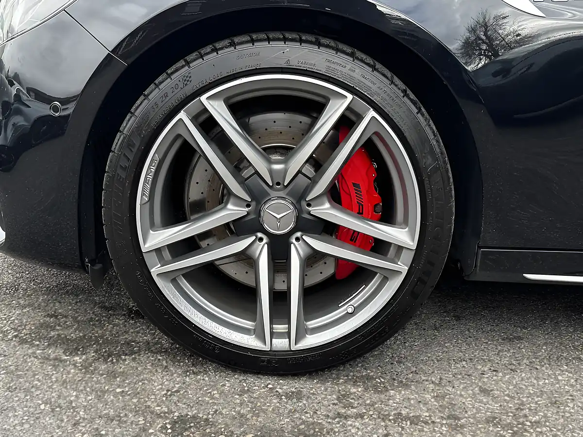 Used 2018 Mercedes-Benz E-Class E 63 S 4MATIC Black - Interior and Exterior details 12