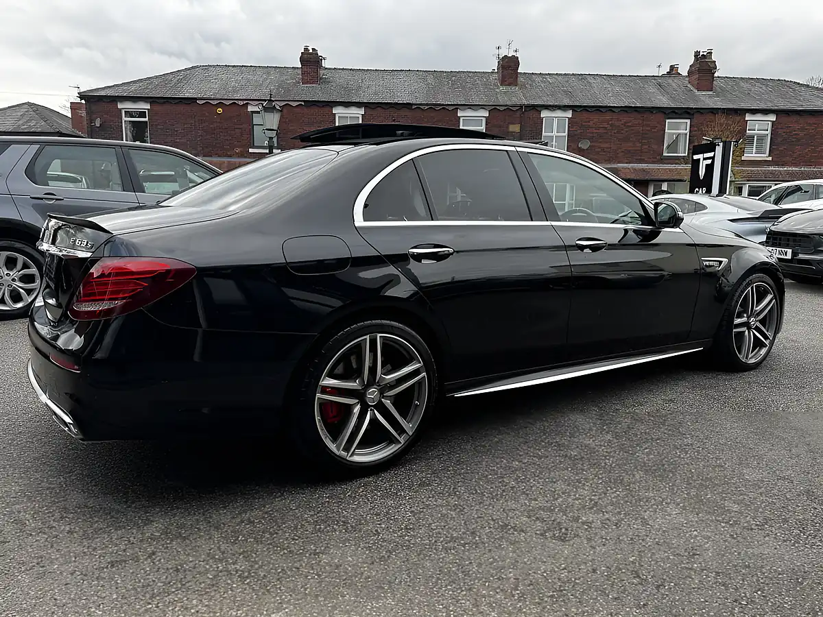Used 2018 Mercedes-Benz E-Class E 63 S 4MATIC Black - Interior and Exterior details 9