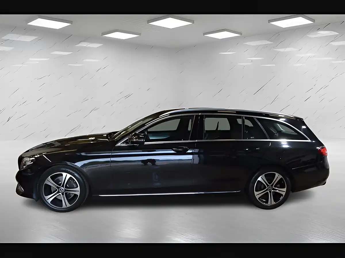 Used 2018 Mercedes-Benz E Class Se Black - Interior and Exterior details 5
