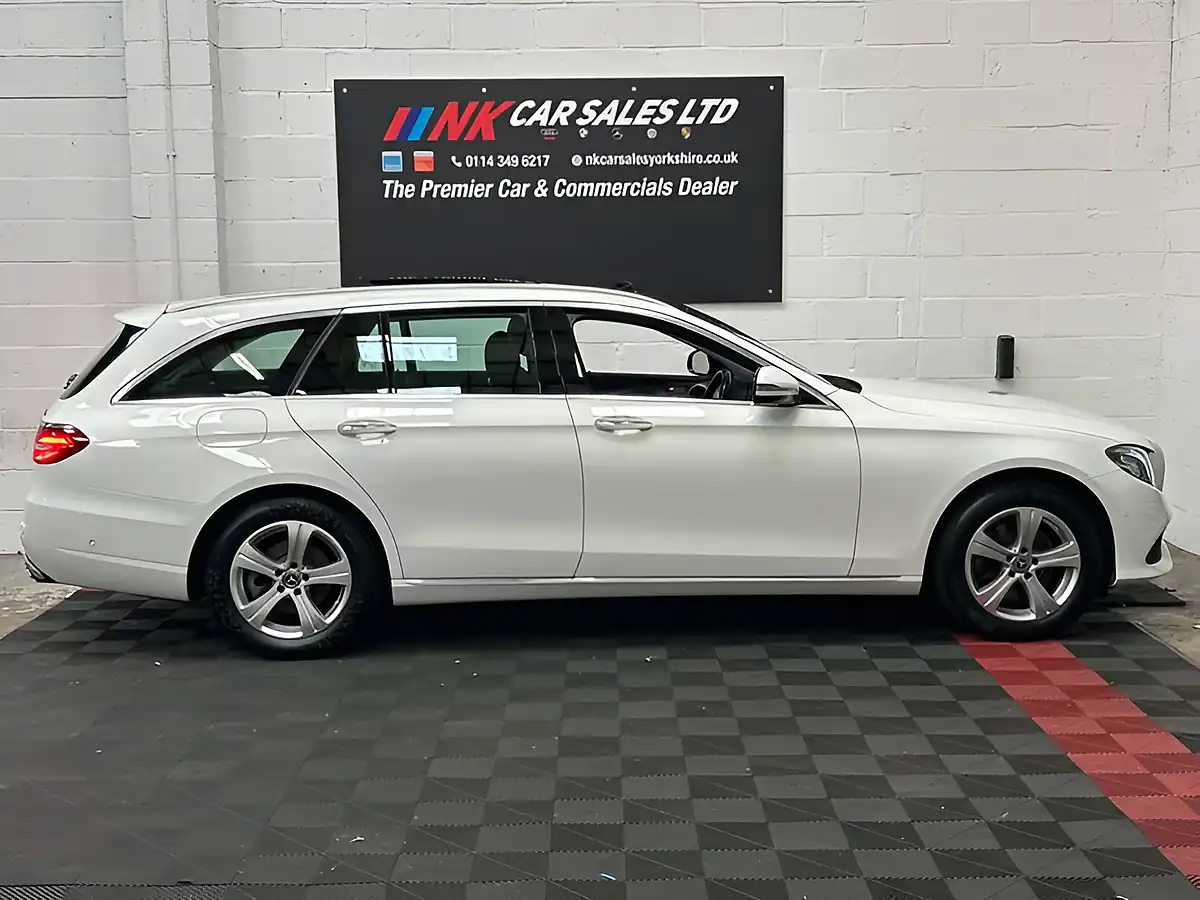 Used 2018 Mercedes-Benz E Class Se (premium) White - Interior and Exterior details 4