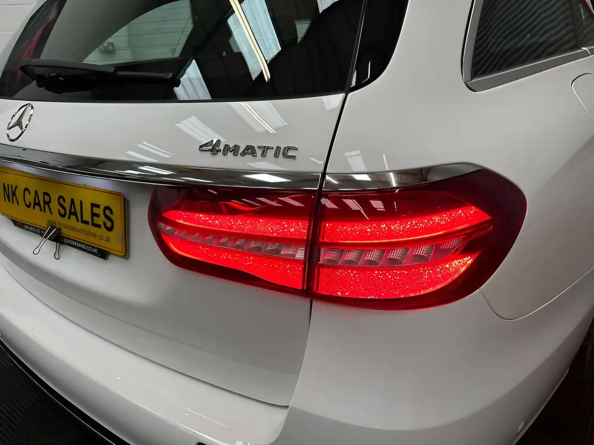 Used 2018 Mercedes-Benz E Class Se (premium) White - Interior and Exterior details 5
