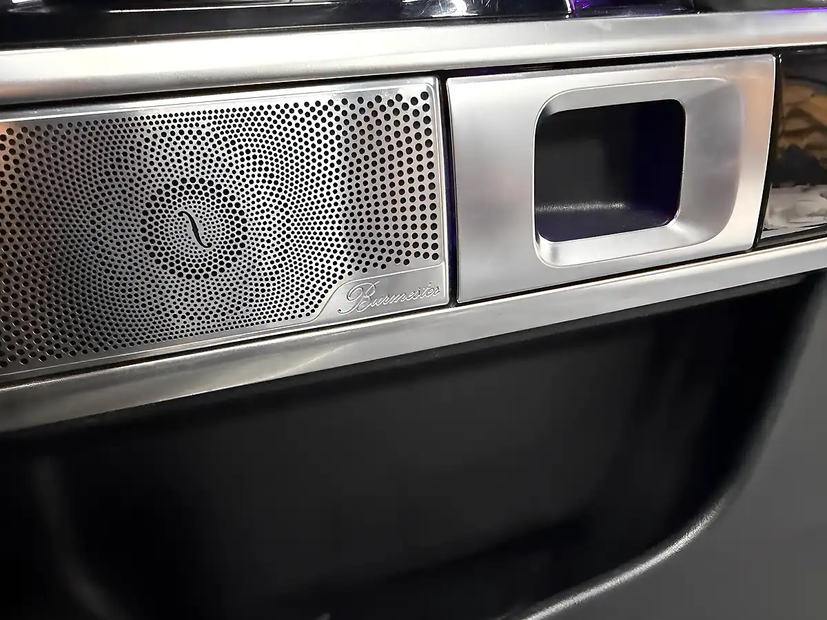 Used 2018 Mercedes-Benz G Class AMG Black - Interior and Exterior details 16
