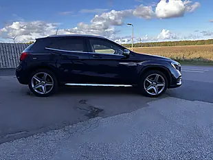 Used 2018 Mercedes-Benz Gla AMG Line Blue - Interior and Exterior details 8