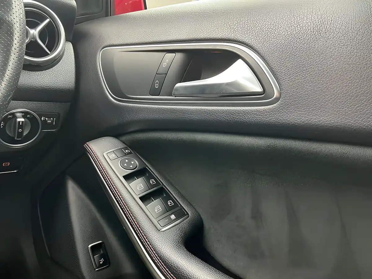 Used 2018 Mercedes-Benz Gla AMG Line Executive Red - Interior and Exterior details 17