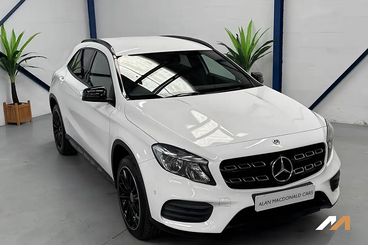 Used 2018 Mercedes-Benz Gla AMG Line (executive) White - Front View