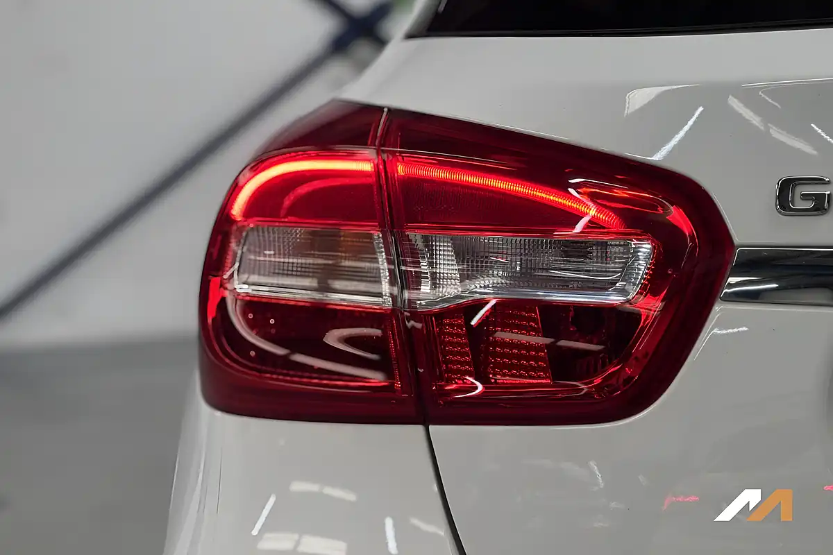 Used 2018 Mercedes-Benz Gla AMG Line (executive) White - Interior and Exterior details 11