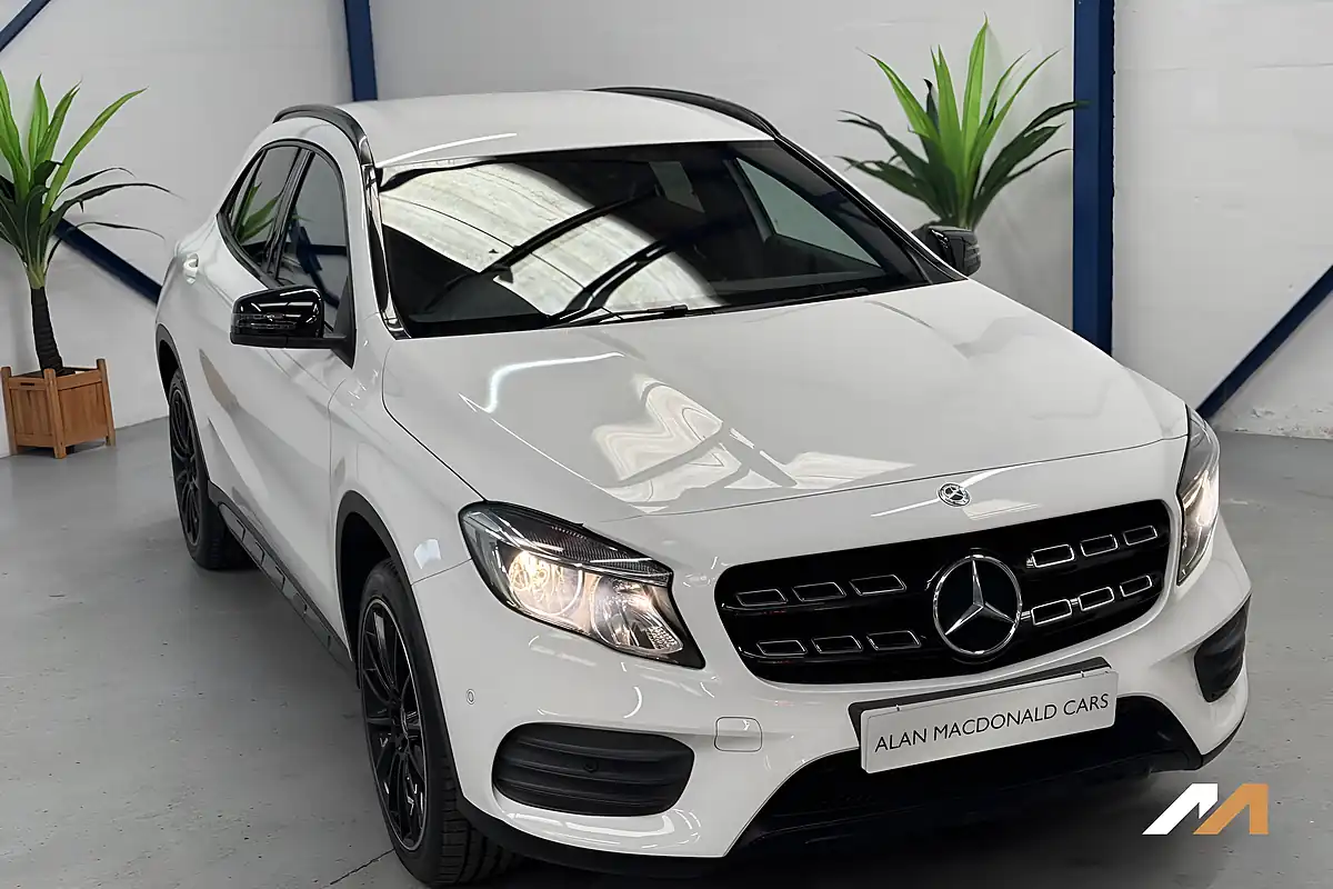 Used 2018 Mercedes-Benz Gla AMG Line (executive) White - Interior and Exterior details 8