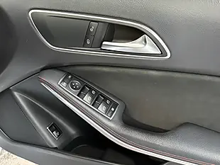 Used 2018 Mercedes-Benz Gla AMG Line (executive) White - Interior and Exterior details 12