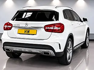 Used 2018 Mercedes-Benz Gla AMG Line (executive) White - Interior and Exterior details 20