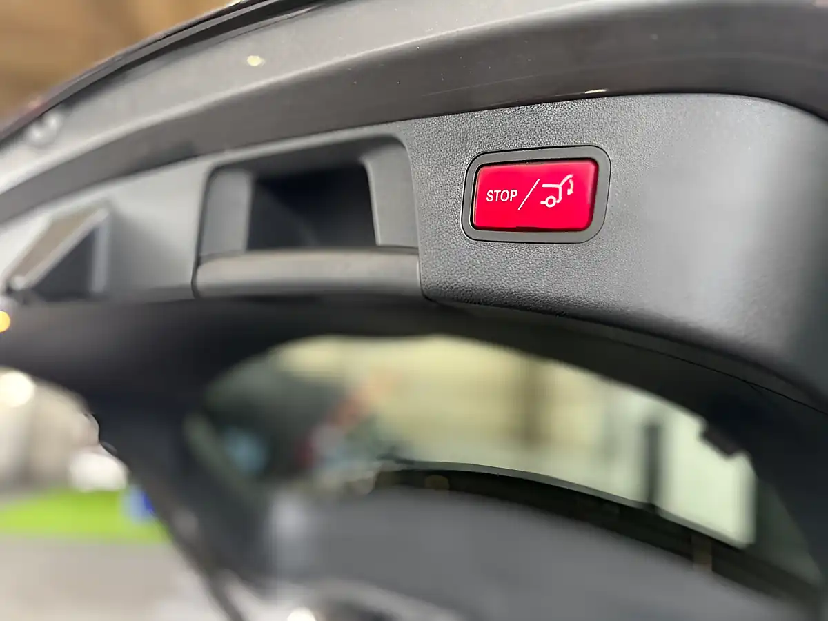 Used 2018 Mercedes-Benz Gla AMG Line Metallic Grey - Interior and Exterior details 18