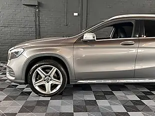 Used 2018 Mercedes-Benz Gla AMG Line Metallic Grey - Interior and Exterior details 6