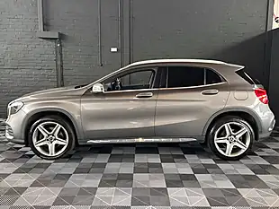 Used 2018 Mercedes-Benz Gla AMG Line Metallic Grey - Interior and Exterior details 7