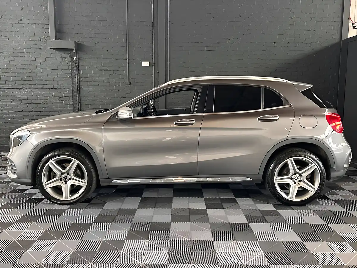 Used 2018 Mercedes-Benz Gla AMG Line Metallic Grey - Interior and Exterior details 7