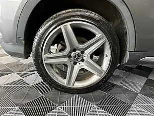 Used 2018 Mercedes-Benz Gla AMG Line Metallic Grey - Interior and Exterior details 9