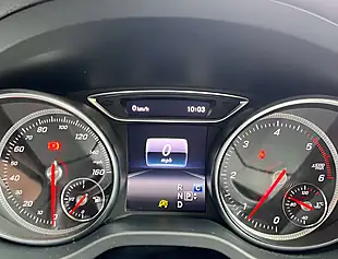 Used 2018 Mercedes-Benz Gla AMG Line Polar Silver - Interior and Exterior details 12