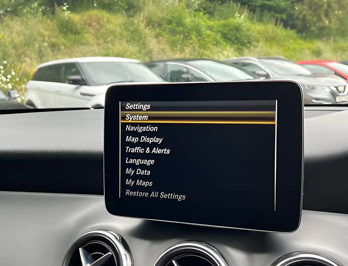 Used 2018 Mercedes-Benz Gla AMG Line Polar Silver - Interior and Exterior details 15
