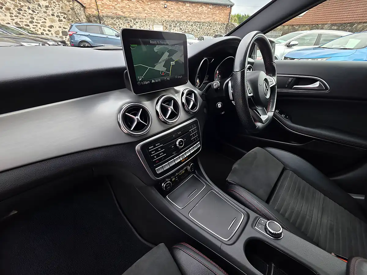 Used 2018 Mercedes-Benz Gla AMG Line (premium) Mountain Grey Metallic - Interior and Exterior details 11